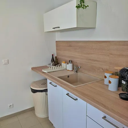 Appartement L'Instant Sorgue à LʼIsle-sur-la-Sorgue Extérieur photo